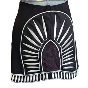 Blessed Are The Meek Black And White Embroidered Skirt Women's Size 3